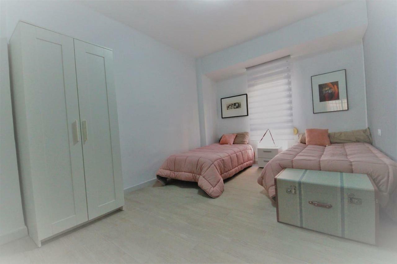 Ivam Esquife Valência Exterior foto